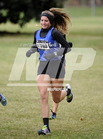 Thumbnail 1 in IHSA 1A Girls Cross Country Sectional (Benton) photogallery.