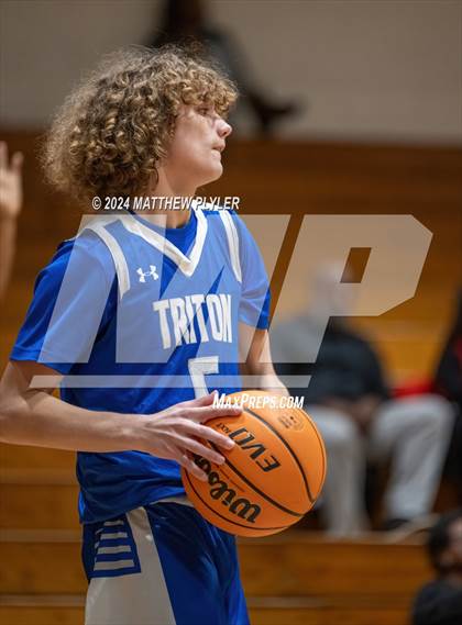 Thumbnail 3 in Triton @ Westover photogallery.