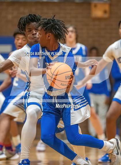 Thumbnail 3 in Triton @ Westover photogallery.
