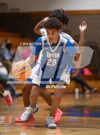 Thumbnail 3 in Triton @ Westover photogallery.
