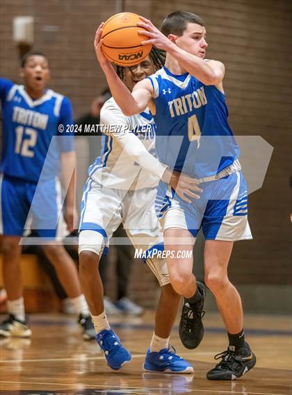 Thumbnail 1 in Triton @ Westover photogallery.