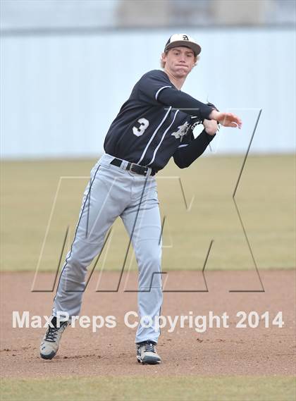 Thumbnail 3 in Poolville vs. Alvord (Lindsay Tournament) photogallery.