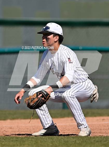 Thumbnail 2 in Monroe @ Lincoln (WIAA 3A Round 2) photogallery.