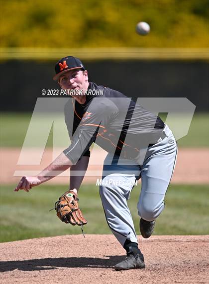 Thumbnail 3 in Monroe @ Lincoln (WIAA 3A Round 2) photogallery.