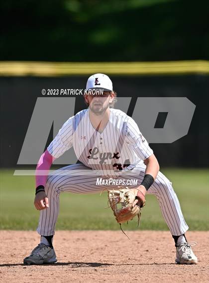 Thumbnail 1 in Monroe @ Lincoln (WIAA 3A Round 2) photogallery.