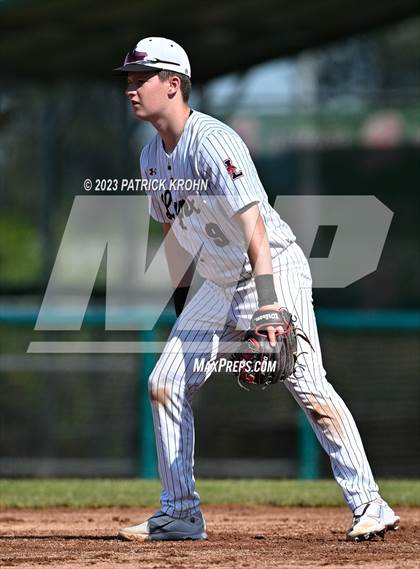 Thumbnail 1 in Monroe @ Lincoln (WIAA 3A Round 2) photogallery.