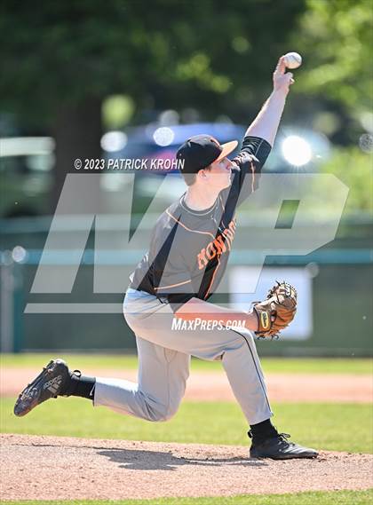 Thumbnail 3 in Monroe @ Lincoln (WIAA 3A Round 2) photogallery.