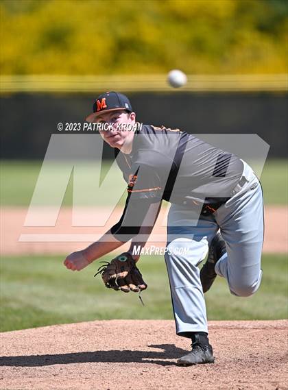 Thumbnail 1 in Monroe @ Lincoln (WIAA 3A Round 2) photogallery.