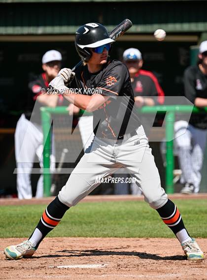 Thumbnail 3 in Monroe @ Lincoln (WIAA 3A Round 2) photogallery.