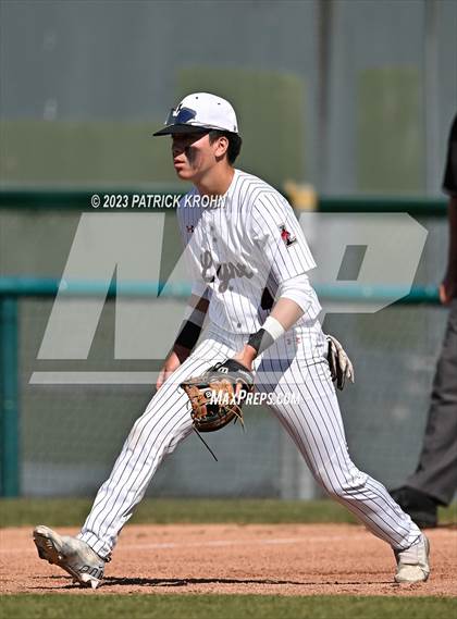 Thumbnail 1 in Monroe @ Lincoln (WIAA 3A Round 2) photogallery.