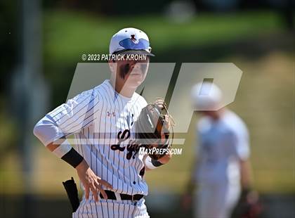 Thumbnail 2 in Monroe @ Lincoln (WIAA 3A Round 2) photogallery.