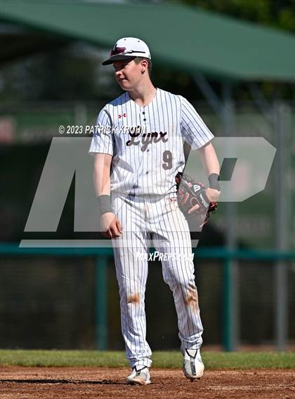 Thumbnail 3 in Monroe @ Lincoln (WIAA 3A Round 2) photogallery.