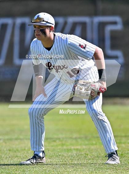 Thumbnail 2 in Monroe @ Lincoln (WIAA 3A Round 2) photogallery.