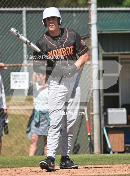 Thumbnail 1 in Monroe @ Lincoln (WIAA 3A Round 2) photogallery.