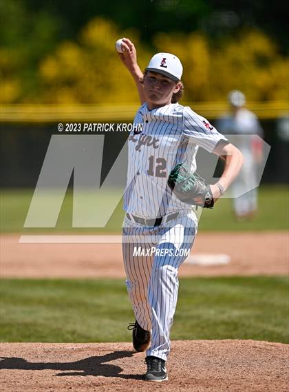 Thumbnail 2 in Monroe @ Lincoln (WIAA 3A Round 2) photogallery.