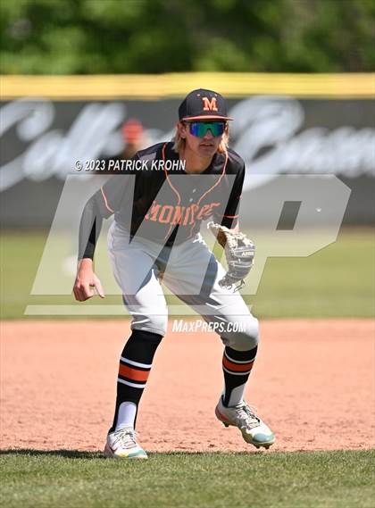 Thumbnail 1 in Monroe @ Lincoln (WIAA 3A Round 2) photogallery.