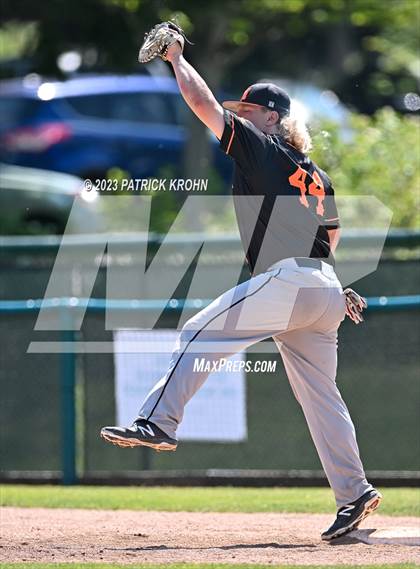 Thumbnail 3 in Monroe @ Lincoln (WIAA 3A Round 2) photogallery.