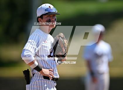 Thumbnail 3 in Monroe @ Lincoln (WIAA 3A Round 2) photogallery.