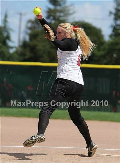 Thumbnail 1 in Westmont vs. Mountain View (CIF CCS Playoffs) photogallery.