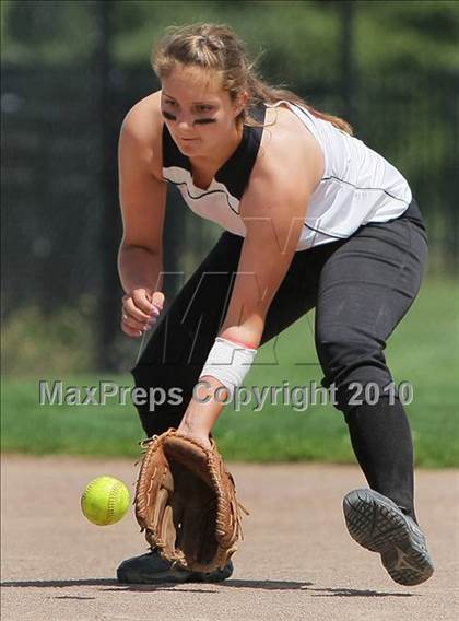 Thumbnail 2 in Westmont vs. Mountain View (CIF CCS Playoffs) photogallery.
