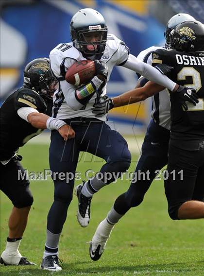 Thumbnail 1 in Madison vs Valley Center (CIF SDS D4 Final) photogallery.