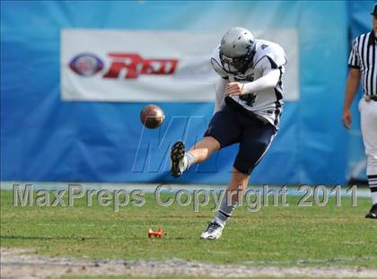 Thumbnail 3 in Madison vs Valley Center (CIF SDS D4 Final) photogallery.