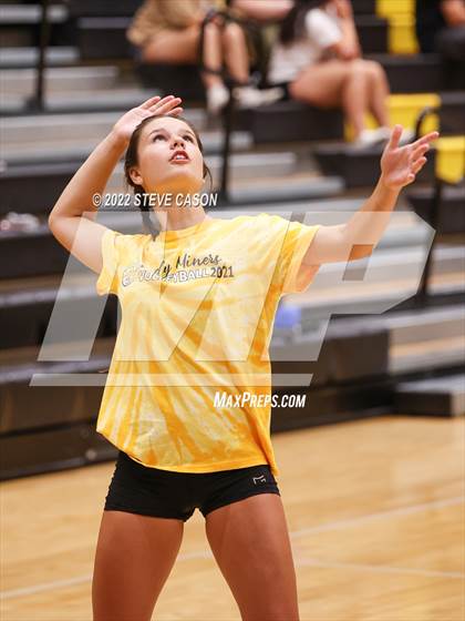Thumbnail 1 in Nevada Union vs Pleasant Valley (Del Oro Tournament) photogallery.