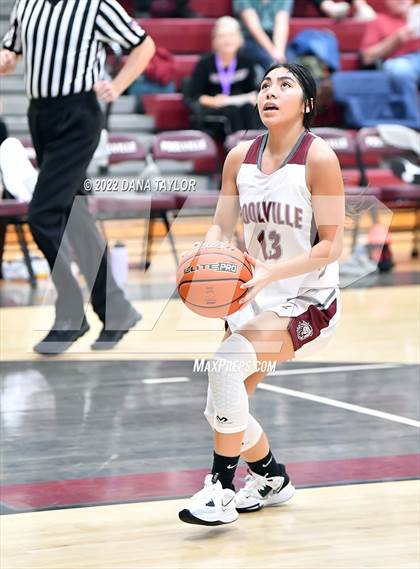 Thumbnail 1 in Bellevue vs Poolville (Mesquite Pit Classic Tournament) photogallery.