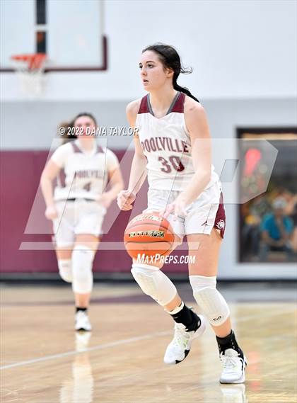 Thumbnail 1 in Bellevue vs Poolville (Mesquite Pit Classic Tournament) photogallery.