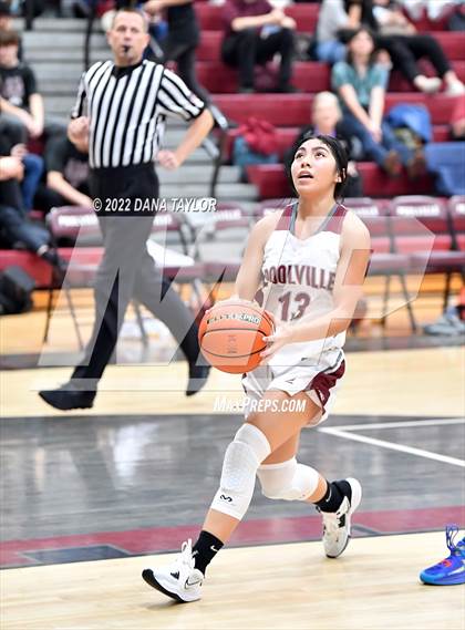 Thumbnail 2 in Bellevue vs Poolville (Mesquite Pit Classic Tournament) photogallery.