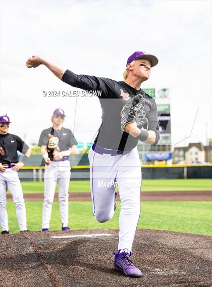 Thumbnail 1 in Lehi vs. Corner Canyon (UHSAA 6A Final) photogallery.