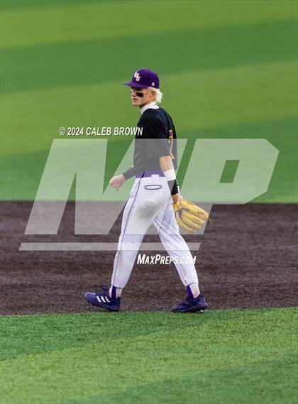 Thumbnail 1 in Lehi vs. Corner Canyon (UHSAA 6A Final) photogallery.