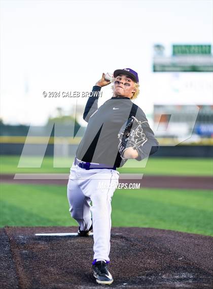 Thumbnail 1 in Lehi vs. Corner Canyon (UHSAA 6A Final) photogallery.