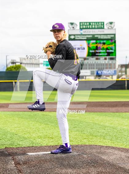 Thumbnail 3 in Lehi vs. Corner Canyon (UHSAA 6A Final) photogallery.