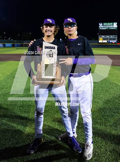 Thumbnail 3 in Lehi vs. Corner Canyon (UHSAA 6A Final) photogallery.