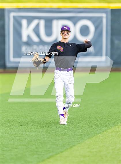 Thumbnail 3 in Lehi vs. Corner Canyon (UHSAA 6A Final) photogallery.