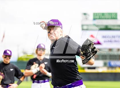 Thumbnail 1 in Lehi vs. Corner Canyon (UHSAA 6A Final) photogallery.