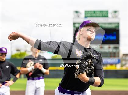 Thumbnail 2 in Lehi vs. Corner Canyon (UHSAA 6A Final) photogallery.