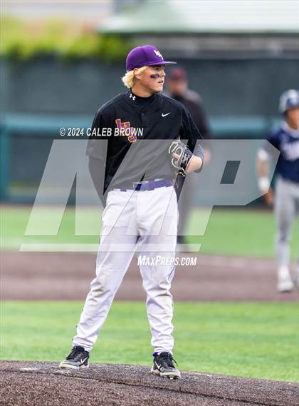 Thumbnail 2 in Lehi vs. Corner Canyon (UHSAA 6A Final) photogallery.