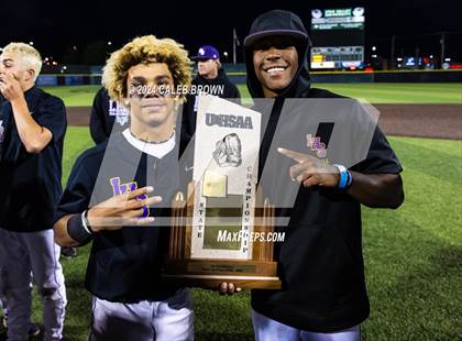 Thumbnail 1 in Lehi vs. Corner Canyon (UHSAA 6A Final) photogallery.