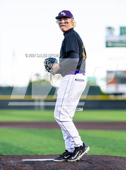 Thumbnail 3 in Lehi vs. Corner Canyon (UHSAA 6A Final) photogallery.
