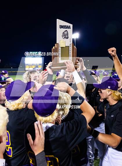 Thumbnail 2 in Lehi vs. Corner Canyon (UHSAA 6A Final) photogallery.