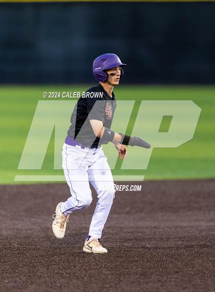 Thumbnail 1 in Lehi vs. Corner Canyon (UHSAA 6A Final) photogallery.
