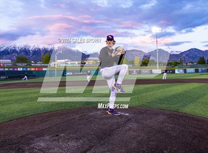 Thumbnail 3 in Lehi vs. Corner Canyon (UHSAA 6A Final) photogallery.