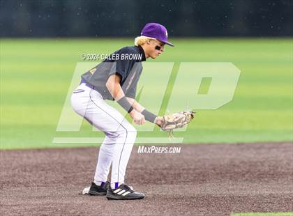 Thumbnail 2 in Lehi vs. Corner Canyon (UHSAA 6A Final) photogallery.