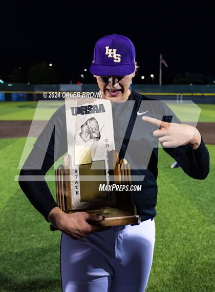 Thumbnail 1 in Lehi vs. Corner Canyon (UHSAA 6A Final) photogallery.