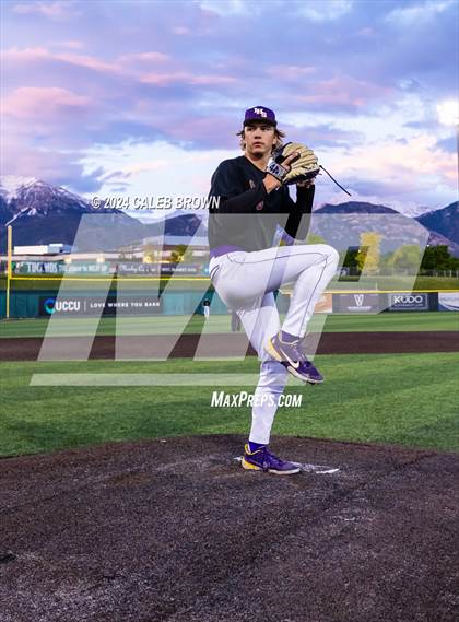 Thumbnail 3 in Lehi vs. Corner Canyon (UHSAA 6A Final) photogallery.