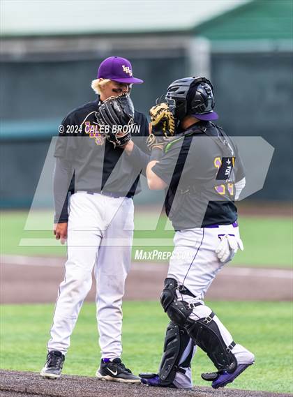 Thumbnail 1 in Lehi vs. Corner Canyon (UHSAA 6A Final) photogallery.