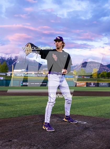 Thumbnail 2 in Lehi vs. Corner Canyon (UHSAA 6A Final) photogallery.