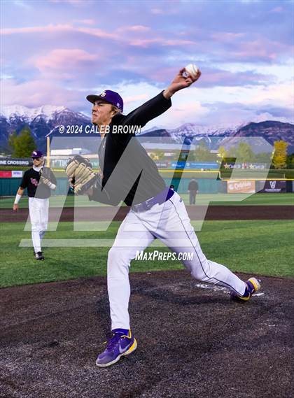 Thumbnail 3 in Lehi vs. Corner Canyon (UHSAA 6A Final) photogallery.